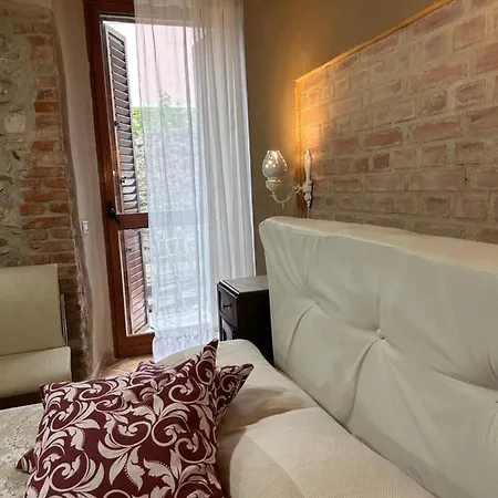 Casa Camilory דירה סן לוצ'ידו